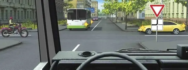 Вопрос 15: Кому Вы обязаны уступить дорогу при движении прямо?
