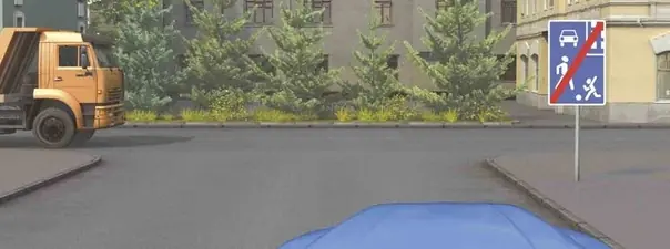 Вопрос 16: Вы обязаны уступить дорогу грузовому автомобилю: