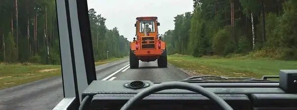 Вопрос 5: Можно ли Вам выполнить обгон при наличии данной разметки?